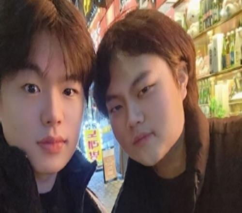 LNG打野Guwon晒照：在韩国休假中！和Smas选手吃了顿饭十分高兴